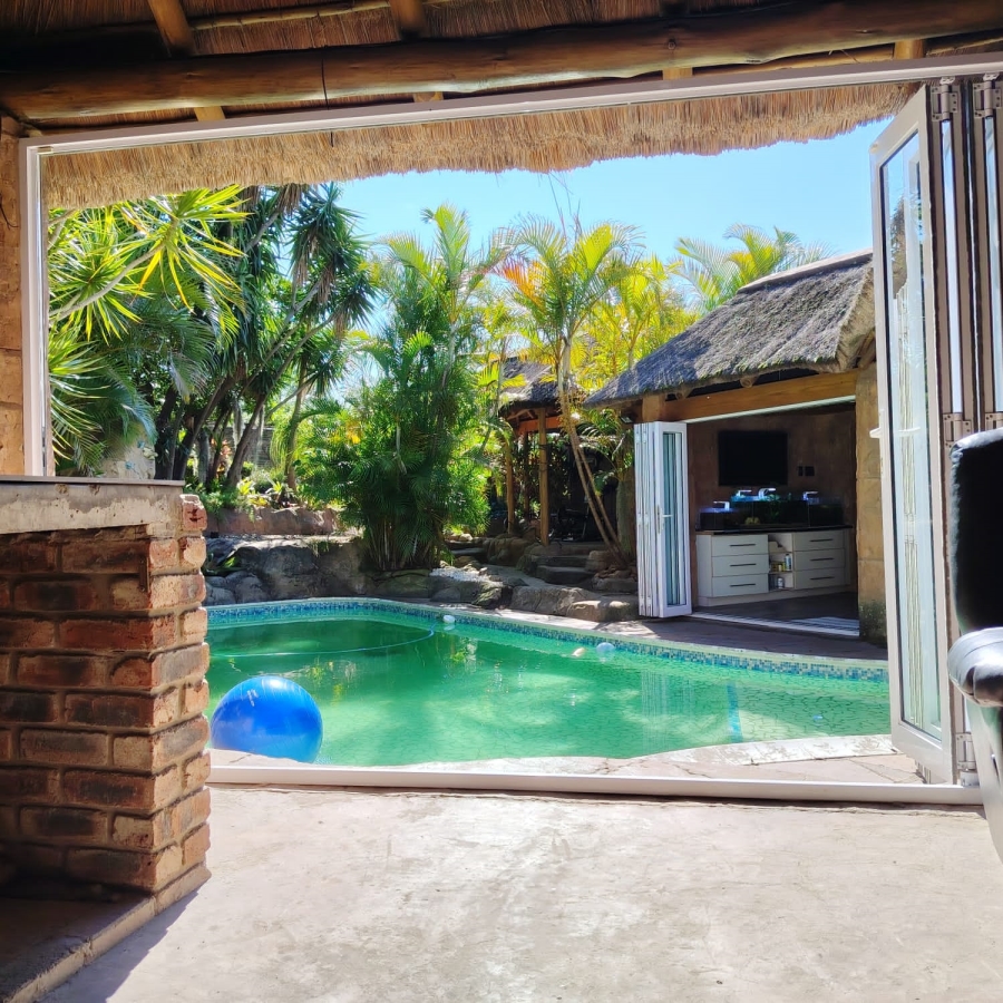 6 Bedroom Property for Sale in Haven Hills Eastern Cape